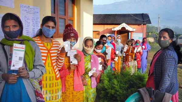 50 सीटों पर सिक्का उछालकर या लॉटरी से आए नतीजे