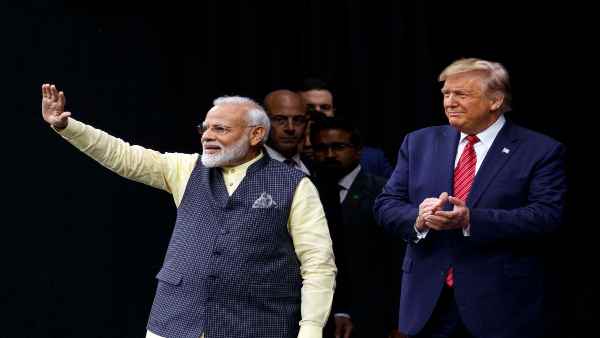 हाउडी मोदी में जुटी थी भारतीय-अमेरिकियों की भारी भीड़