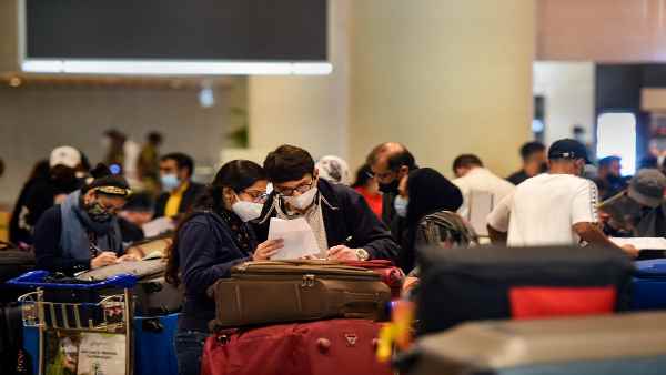 नए स्ट्रेन का पता लगाने के लिए निगरानी का दायरा बढ़ेगा