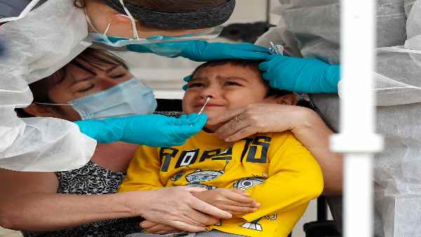 यूके वाले नए स्ट्रेन को लेकर बढ़ी है चिंता
