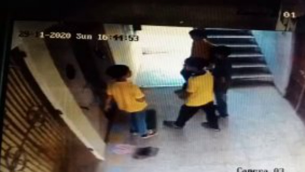 watch: Bungalow Owner left his Dog On The Children In Vadodara, parents reached to police station watch: Bungalow Owner left his Dog On The Children In Vadodara, parents reached to police station
