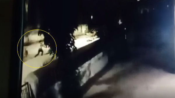 watch: Bungalow Owner left his Dog On The Children In Vadodara, parents reached to police station watch: Bungalow Owner left his Dog On The Children In Vadodara, parents reached to police station