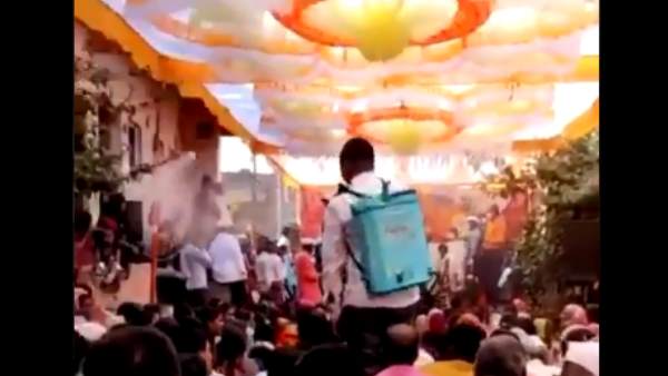 हजारों लोगों ने देखा वीडियो