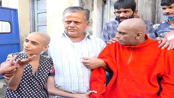 Rajkot: These 3 siblings, who was locked up in same room, see daylight after decade Rajkot: These 3 siblings, who was locked up in same room, see daylight after decade