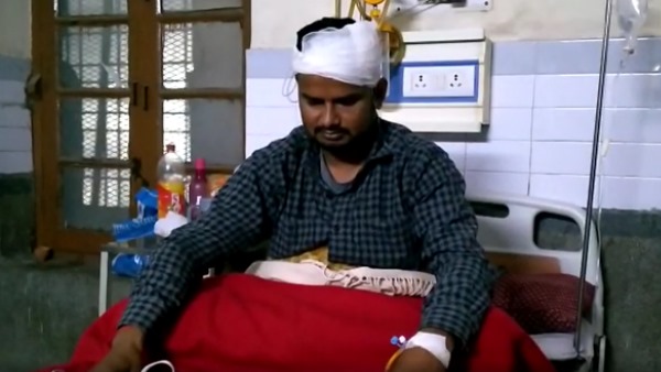 national player of carrom abhishek vishwakarma beaten by goons in varanasi national player of carrom abhishek vishwakarma beaten by goons in varanasi