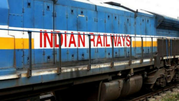 आज से टिकट बुकिंग के नियमों में बदलाव