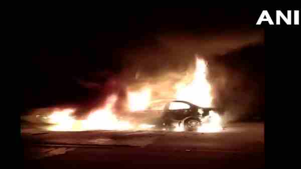 No one could be saved in burning car by people on the accident spot No one could be saved in burning car by people on the accident spot