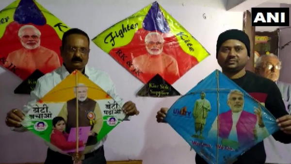 patna people demanding pm modi photos kites patna people demanding pm modi photos kites