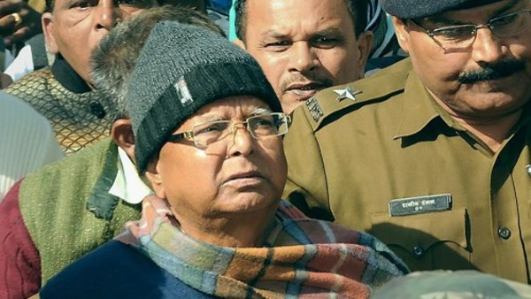 जब लालू यादव गये थे बाबा की शऱण में