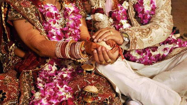 lakhisarai goons kidnapped a man and did his forcibly marriage lakhisarai goons kidnapped a man and did his forcibly marriage