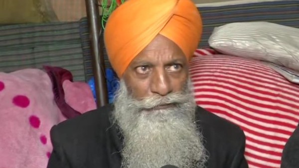 Farmer Protest: संयुक्त किसान मोर्चा से सस्पेंड होने पर भड़के गुरनाम सिंह चढ़ूनी, कक्का जी को बताया RSS एजेंट Farmer Protest: संयुक्त किसान मोर्चा से सस्पेंड होने पर भड़के गुरनाम सिंह चढ़ूनी, कक्का जी को बताया RSS एजेंट