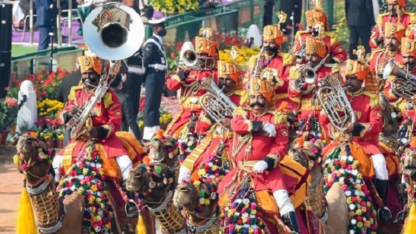 राजपथ पर दिखा आत्मनिर्भर भारत, देखें 72वें गणतंत्र दिवस परेड की खूबसूरत तस्वीरें राजपथ पर दिखा आत्मनिर्भर भारत, देखें 72वें गणतंत्र दिवस परेड की खूबसूरत तस्वीरें
