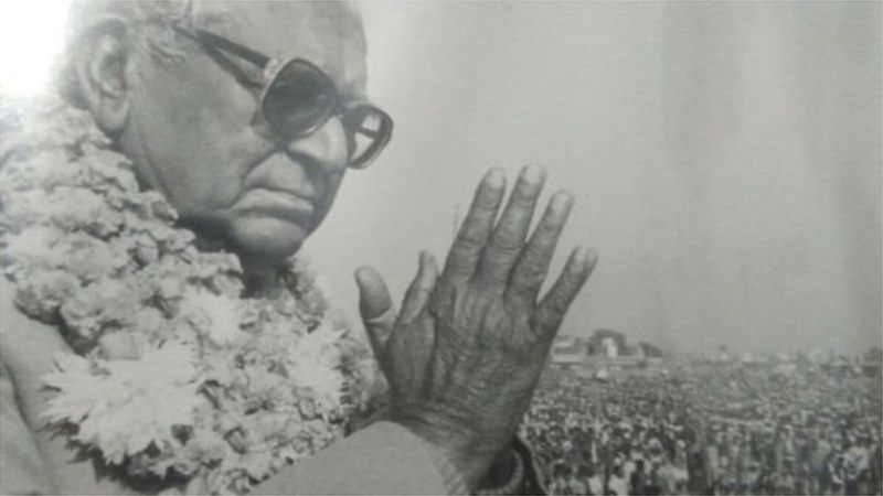 दुष्यंत चौटाला: हरियाणा की खट्टर सरकार में बने रहना मजबूरी या ज़रूरी? दुष्यंत चौटाला: हरियाणा की खट्टर सरकार में बने रहना मजबूरी या ज़रूरी?
