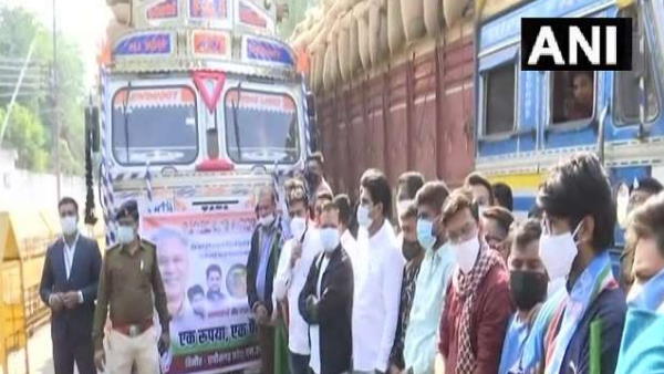 raipur cm bhupesh baghel send 53 tonne rice to farmers in delhi protest raipur cm bhupesh baghel send 53 tonne rice to farmers in delhi protest