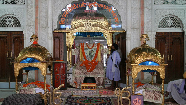 सहनशीलता, मधुरता, सौम्यता से जीता दिल