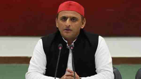 Akhilesh Yadav said I am not going to get vaccinated Akhilesh Yadav said I am not going to get vaccinated