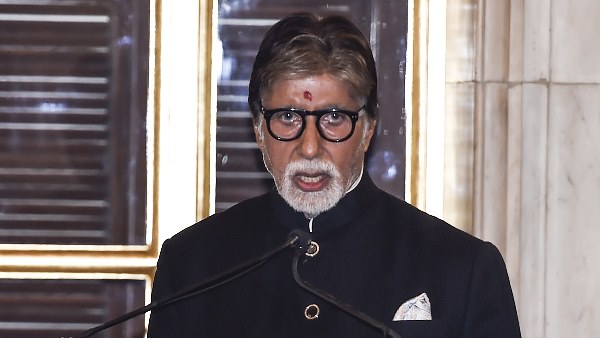 कितनी फीस चार्ज करते हैं अमिताभ?