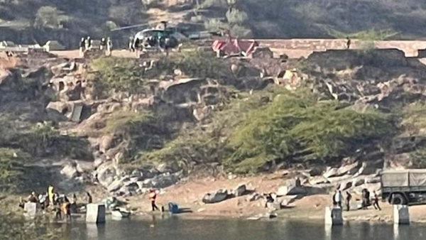 जोधपुर में अभ्यास के दौरान हेलिकॉप्टर से जलाशय में कूदे थे अंकित