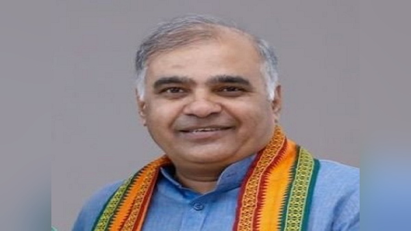BJP Leader PVS Sharmas Assets Worth 2.70 Crore Seized by ED BJP Leader PVS Sharmas Assets Worth 2.70 Crore Seized by ED