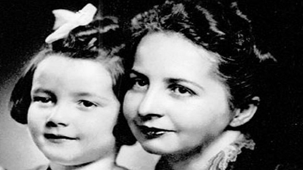 29 नवंबर 1942 को विएना में एमिली ने दिया बेटी को जन्म
