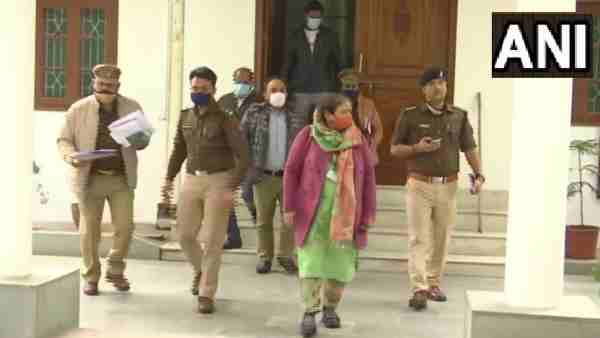 national commission member chandramukhi devi meets budaun victims family national commission member chandramukhi devi meets budaun victims family