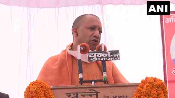 CM Yogi Adityanath says Corona Vaccine may come till Makar Sankranti CM Yogi Adityanath says Corona Vaccine may come till Makar Sankranti