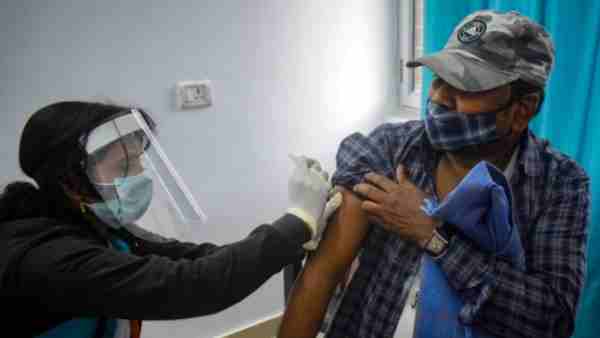 Where and how to register for the coronavirus vaccine in UP Where and how to register for the coronavirus vaccine in UP
