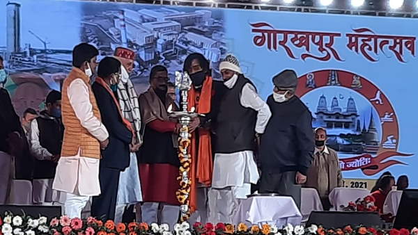 Khadi clothes of famous designers attraction of Gorakhpur Mahotsav Khadi clothes of famous designers attraction of Gorakhpur Mahotsav