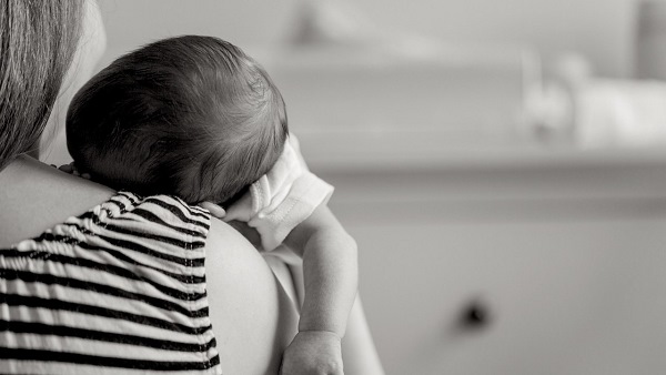 Mother Falls From Stairs In Punas Hospital, Her Six-Month-Old Son lost life Mother Falls From Stairs In Punas Hospital, Her Six-Month-Old Son lost life