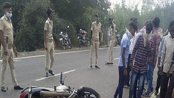 high speed Truck Collides With 3 Bikes In bharuch district, 3 Family Members, Including Real Sisters lost lives high speed Truck Collides With 3 Bikes In bharuch district, 3 Family Members, Including Real Sisters lost lives
