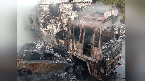 horrific accident in rajkot: Fierce Collision Between Car And truck, three women lost lives horrific accident in rajkot: Fierce Collision Between Car And truck, three women lost lives