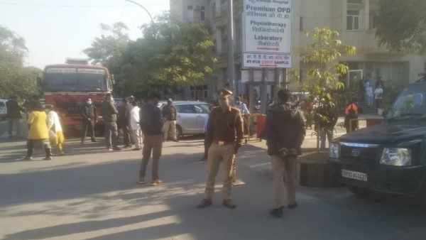 Bomb threat at Noida Kailash Hospital Bomb threat at Noida Kailash Hospital