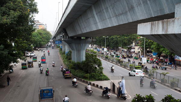 makar sankranti 2021: In surat, ban on two wheelers on Flyover due to kite flying And uttarayan makar sankranti 2021: In surat, ban on two wheelers on Flyover due to kite flying And uttarayan