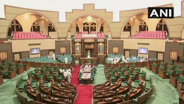 Claim : Winter session of Madhya Pradesh Legislative Assembly canceled by manipulating Corona figures Claim : Winter session of Madhya Pradesh Legislative Assembly canceled by manipulating Corona figures