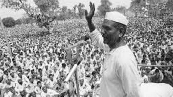 पिता के निधन के बाद संभाली बीकेयू की कमान