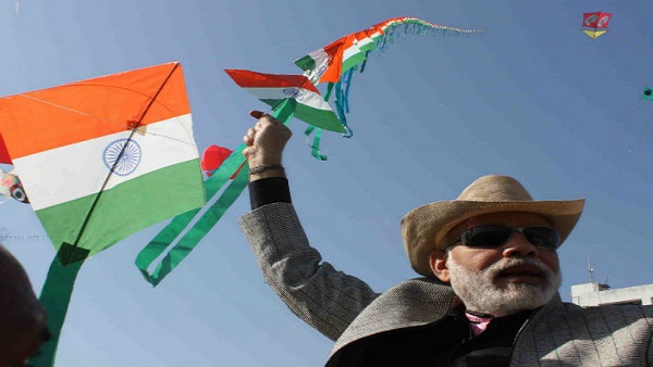 मोहब्बत और एकता का पाठ
