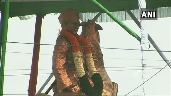 Mamata Banerjee Mamata Banerjee