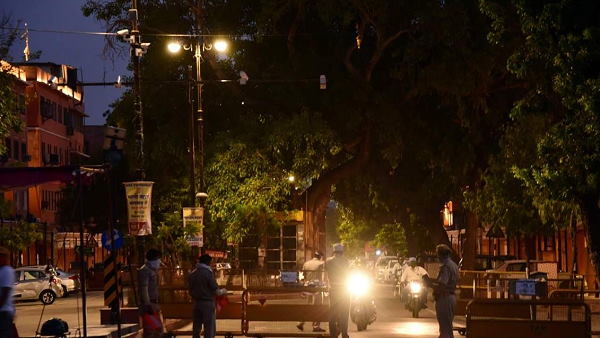 Night curfew in gujarats Ahmedabad, Surat, Vadodara, Rajkot, govt says- Curfew To Remain In Till End Of January Night curfew in gujarats Ahmedabad, Surat, Vadodara, Rajkot, govt says- Curfew To Remain In Till End Of January