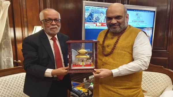 क्या चाइनीज वैक्सीन पर नहीं है नेपाल को भरोसा?