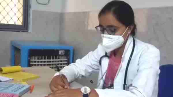 बाड़मेर से बनी जटिया समाज की पहली डॉक्टर