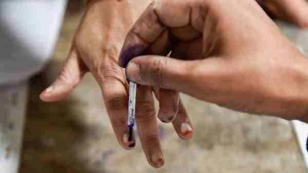 UP Panchayat Elections: This time there will be no election of Gram Pradhan for 880 seats UP Panchayat Elections: This time there will be no election of Gram Pradhan for 880 seats