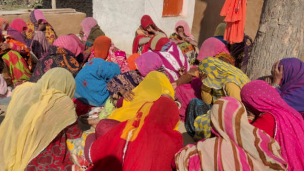 चार की मौत, पांच अस्पताल में भर्ती