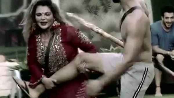 राखी की हरकत देख रुबीना का पारा हुआ हाई