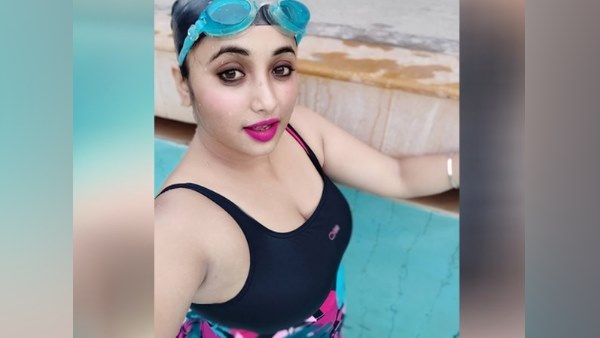 रानी की पूल साइड फोटो ने मचाया तहलका