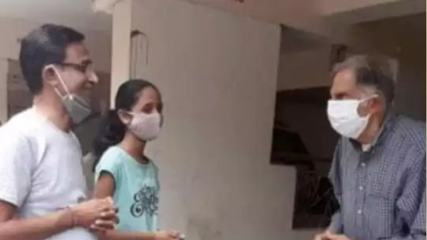 मुंबई से पुणे कर्मचारी से मिलने पहुंचे रतन टाटा