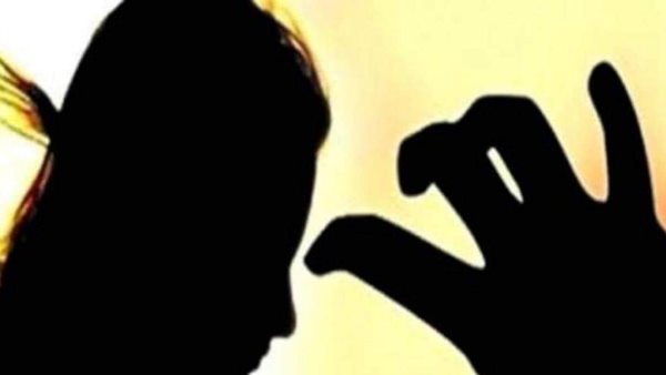 'सिर्फ जबरदस्ती छूना यौन हमला नहीं'