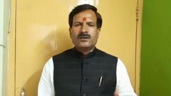 बीजेपी कोरोना वैक्सीन पर राजनीति कर रही है: RJD नेता मृत्युंजय तिवारी