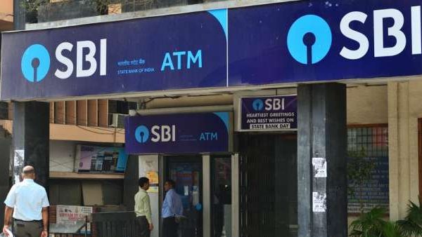 वित्तीय संकट पर नजर रखता है SIB