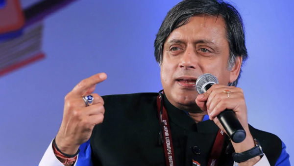 Shashi Tharoor anand mahindra Trolls Australia players after india won test match Shashi Tharoor anand mahindra Trolls Australia players after india won test match