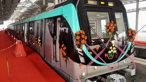 today, PM narendra Modi Perform Bhoomi pujan of Surat Metro, this Will Running On Track In 2024 today, PM narendra Modi Perform Bhoomi pujan of Surat Metro, this Will Running On Track In 2024